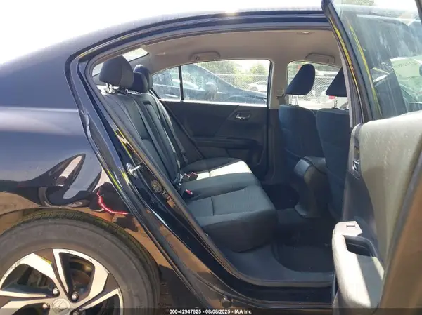 1HGCR2F3XHA123425 2017 HONDA ACCORD - Image 8