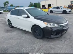 1HGCR2F3XHA138135 2017 HONDA ACCORD