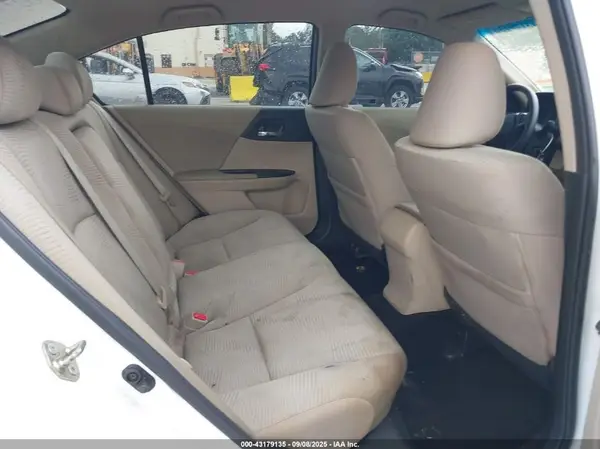 1HGCR2F3XHA138135 2017 HONDA ACCORD - Image 8