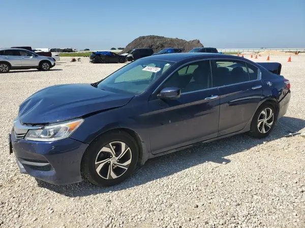 1HGCR2F3XHA138197 2017 HONDA ACCORD - Image 1