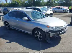 1HGCR2F3XHA141939 2017 HONDA ACCORD