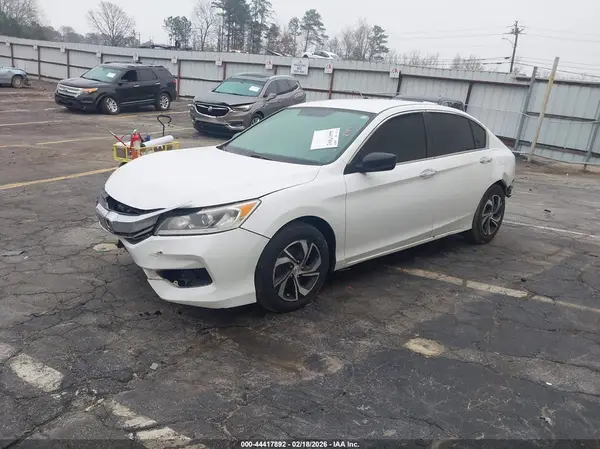 1HGCR2F3XHA142721 2017 HONDA ACCORD - Image 2