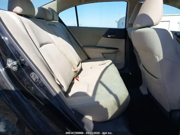 1HGCR2F3XHA143769 2017 HONDA ACCORD - Image 8