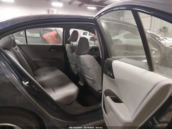 1HGCR2F3XHA149913 2017 HONDA ACCORD - Image 8