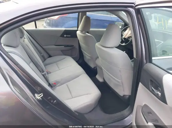 1HGCR2F3XHA155601 2017 HONDA ACCORD - Image 8