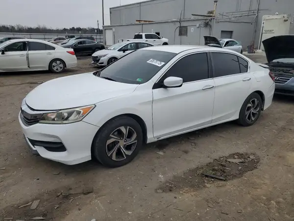 1HGCR2F3XHA164881 2017 HONDA ACCORD - Image 1
