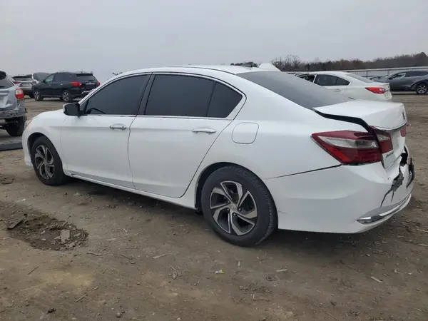 1HGCR2F3XHA164881 2017 HONDA ACCORD - Image 2