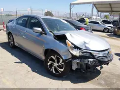 1HGCR2F3XHA167702 2017 HONDA ACCORD