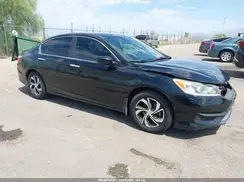 1HGCR2F3XHA170888 2017 HONDA ACCORD