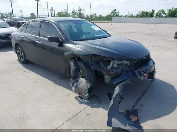 1HGCR2F3XHA172785 2017 HONDA ACCORD - Image 1