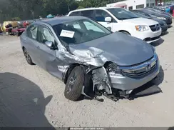 1HGCR2F3XHA173564 2017 HONDA ACCORD