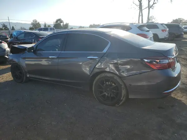 1HGCR2F3XHA175380 2017 HONDA ACCORD - Image 2