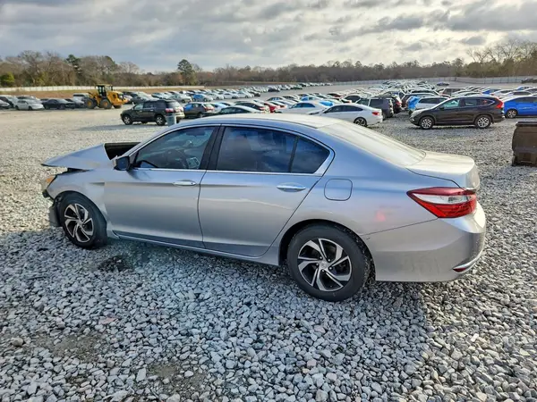 1HGCR2F3XHA177226 2017 HONDA ACCORD - Image 2