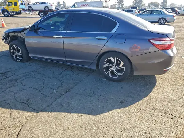 1HGCR2F3XHA180045 2017 HONDA ACCORD - Image 2