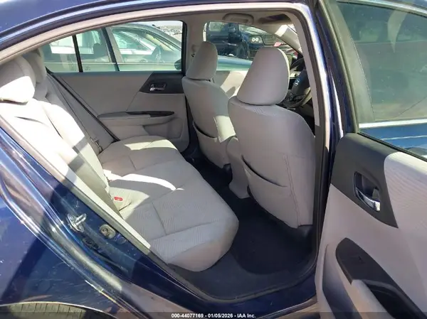 1HGCR2F3XHA181700 2017 HONDA ACCORD - Image 8