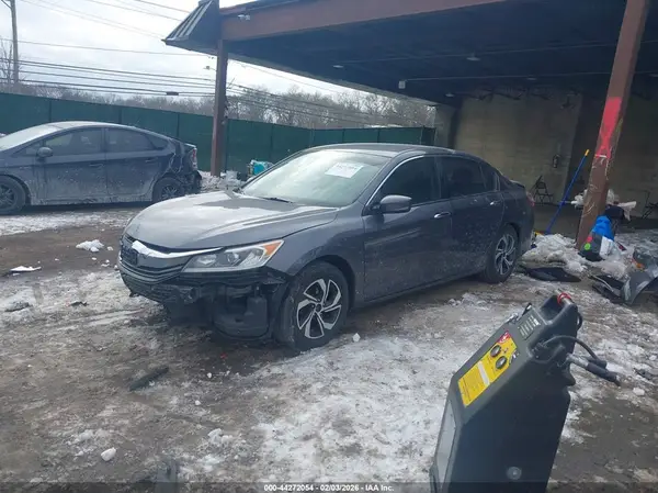 1HGCR2F3XHA191143 2017 HONDA ACCORD - Image 2