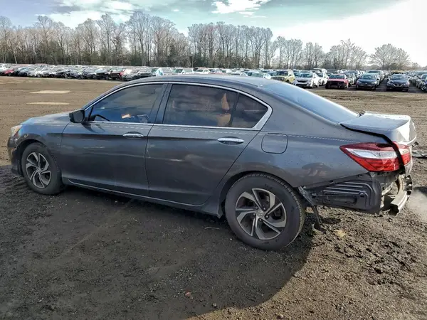 1HGCR2F3XHA192339 2017 HONDA ACCORD - Image 2
