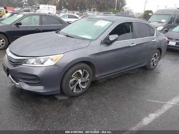 1HGCR2F3XHA193927 2017 HONDA ACCORD - Image 2