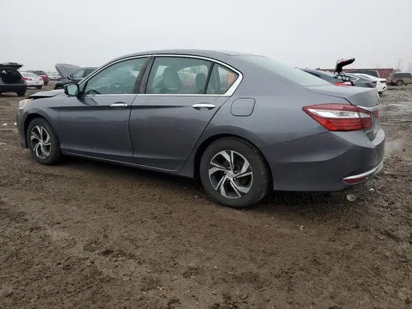 1HGCR2F3XHA194155 2017 HONDA ACCORD - Image 2