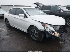 1HGCR2F3XHA197668 2017 HONDA ACCORD