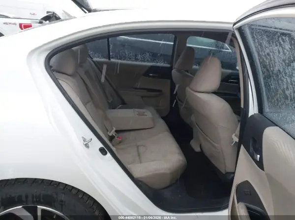1HGCR2F3XHA197668 2017 HONDA ACCORD - Image 8