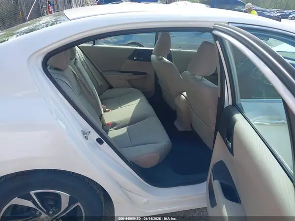1HGCR2F3XHA202254 2017 HONDA ACCORD - Image 8