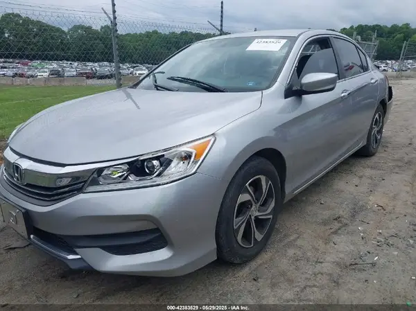 1HGCR2F3XHA204151 2017 HONDA ACCORD - Image 2