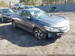 1HGCR2F3XHA207602 2017 HONDA ACCORD