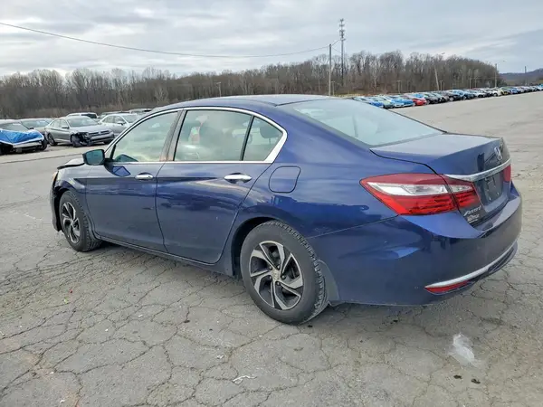 1HGCR2F3XHA209544 2017 HONDA ACCORD - Image 2