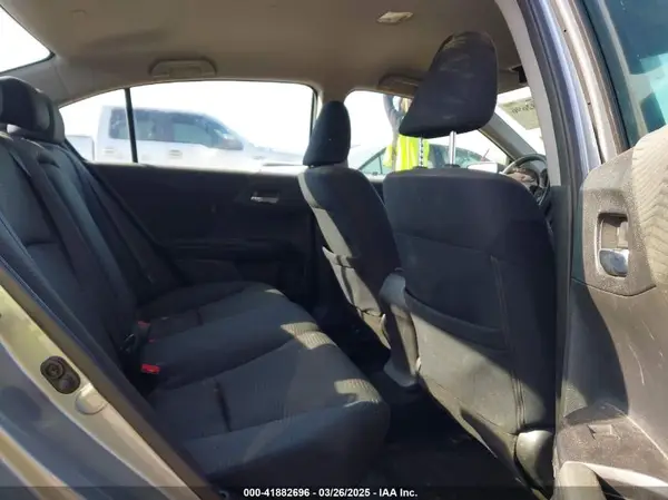 1HGCR2F3XHA215196 2017 HONDA ACCORD - Image 8