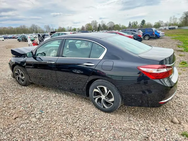 1HGCR2F3XHA216378 2017 HONDA ACCORD - Image 2