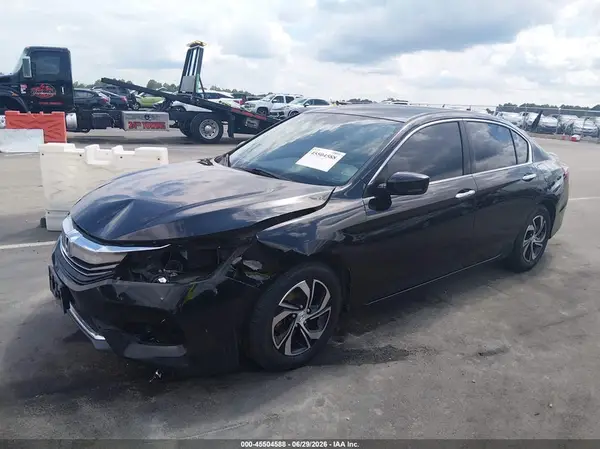1HGCR2F3XHA221113 2017 HONDA ACCORD - Image 2