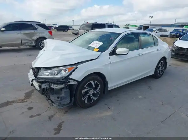 1HGCR2F3XHA221905 2017 HONDA ACCORD - Image 2