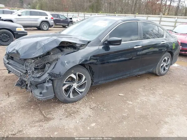 1HGCR2F3XHA226733 2017 HONDA ACCORD - Image 2