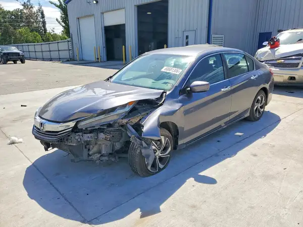 1HGCR2F3XHA227123 2017 HONDA ACCORD - Image 1