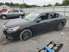 1HGCR2F3XHA235805 2017 HONDA ACCORD