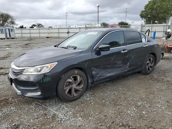 1HGCR2F3XHA235819 2017 HONDA ACCORD - Image 1