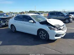1HGCR2F3XHA238669 2017 HONDA ACCORD