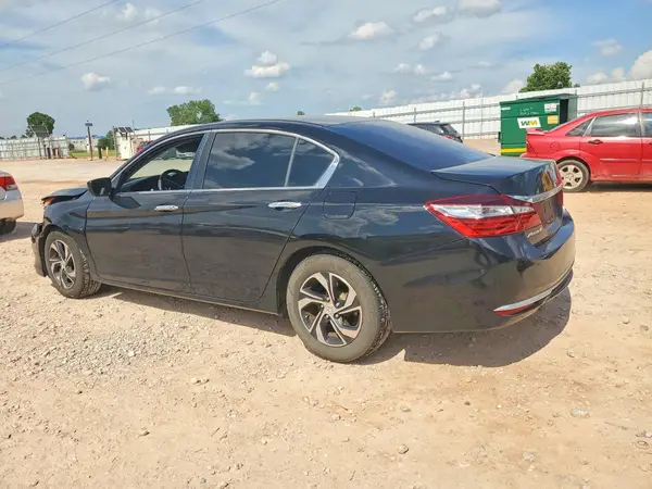 1HGCR2F3XHA244195 2017 HONDA ACCORD - Image 2