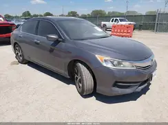 1HGCR2F3XHA247212 2017 HONDA ACCORD