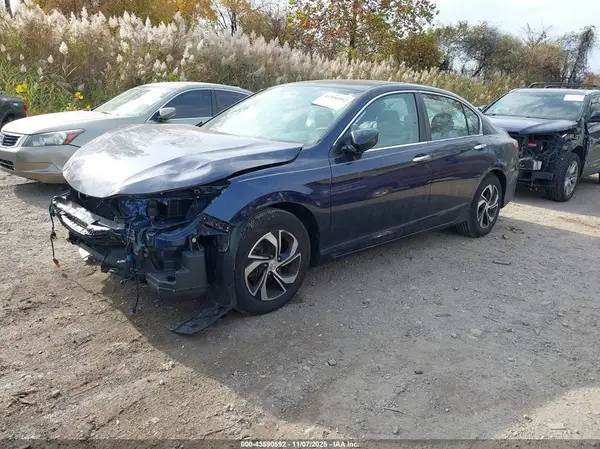 1HGCR2F3XHA249414 2017 HONDA ACCORD - Image 2