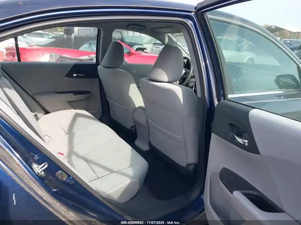 1HGCR2F3XHA249414 2017 HONDA ACCORD - Image 8