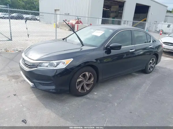 1HGCR2F3XHA254144 2017 HONDA ACCORD - Image 2
