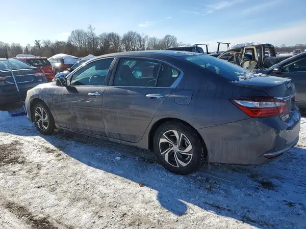 1HGCR2F3XHA254774 2017 HONDA ACCORD - Image 2