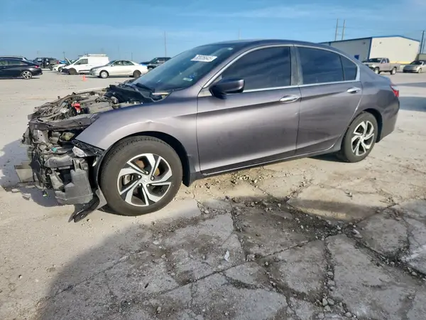 1HGCR2F3XHA264057 2017 HONDA ACCORD - Image 1