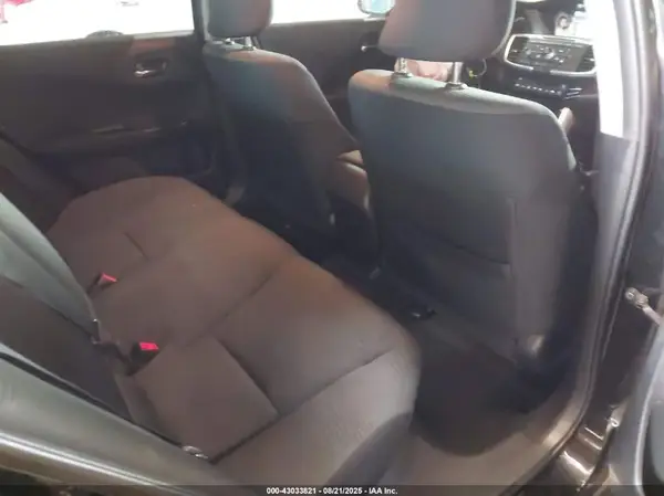 1HGCR2F3XHA270764 2017 HONDA ACCORD - Image 8
