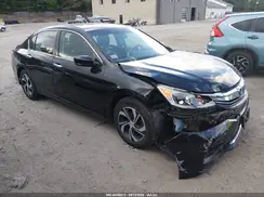 1HGCR2F3XHA280372 2017 HONDA ACCORD