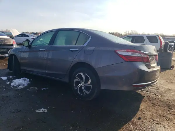 1HGCR2F3XHA293736 2017 HONDA ACCORD - Image 2