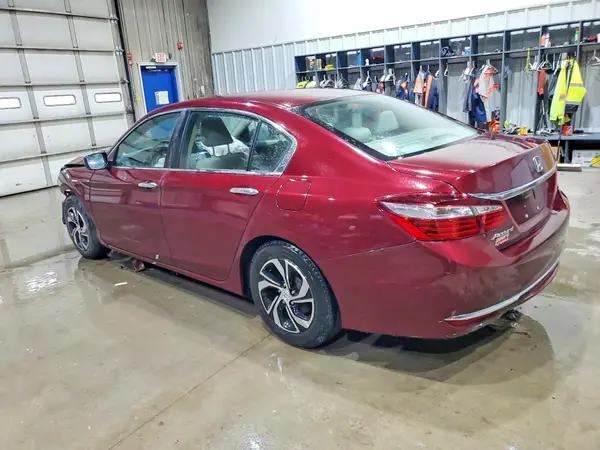 1HGCR2F3XHA305142 2017 HONDA ACCORD - Image 2