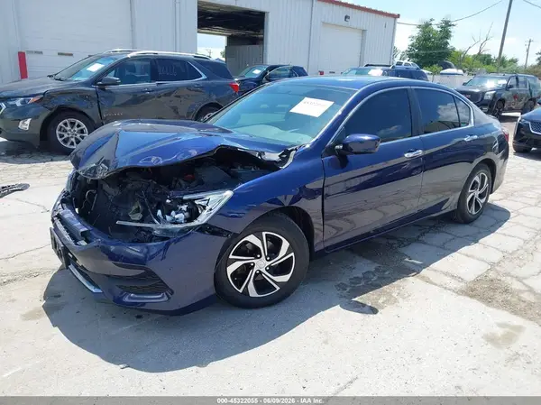 1HGCR2F3XHA308736 2017 HONDA ACCORD - Image 2